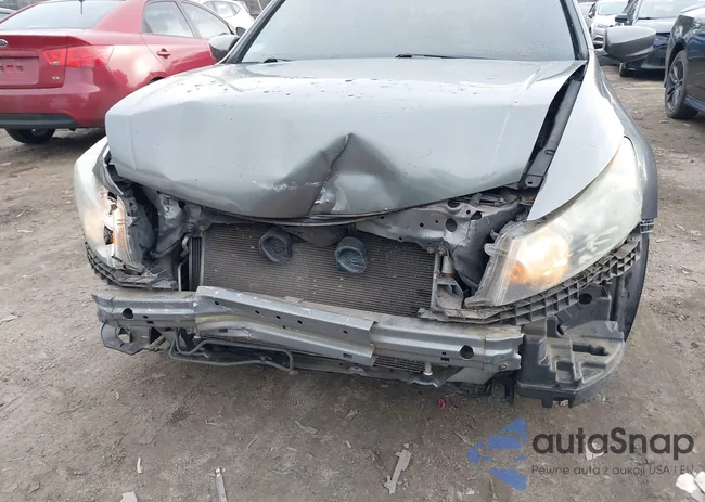 1HGCP26789A080391: 43784668