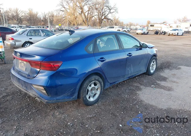 3KPF24AD9KE126042: 43784672