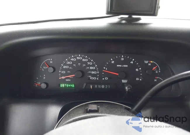 1FTNX21L13EB84376: 43784733