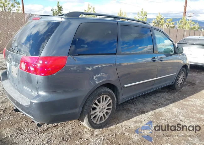 5TDBK22C88S017319: 43784752