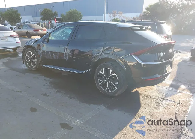 KNDC3DLC6N5053121: 43784797