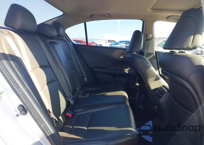 1HGCR3F82EA012588: 43784867