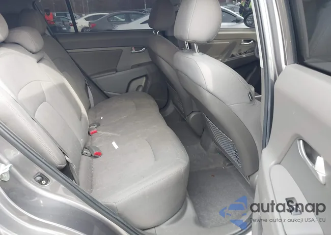 KNDPB3A21B7066741: 43784875