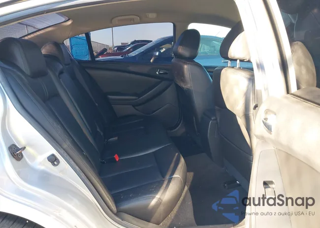 1N4AL2AP5AN459649: 43784914