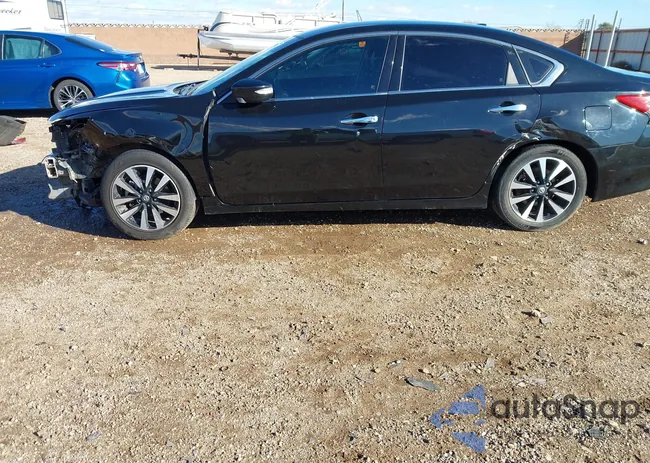 1N4AL3AP2JC156782: 43784926