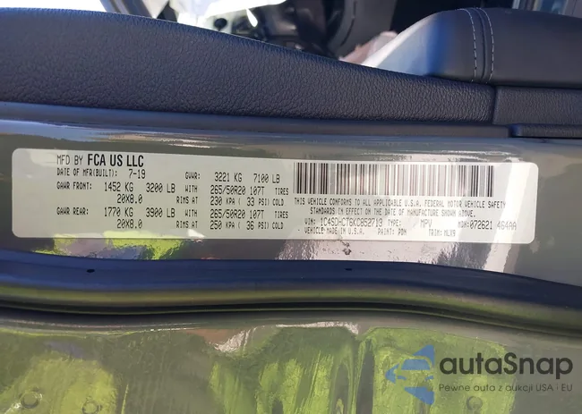 1C4SDHCT6KC852713: 43786010