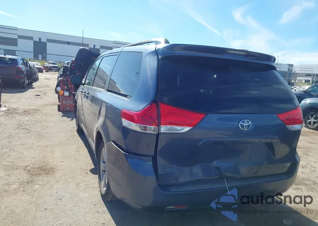 5TDKK3DC1ES520947: 43786019