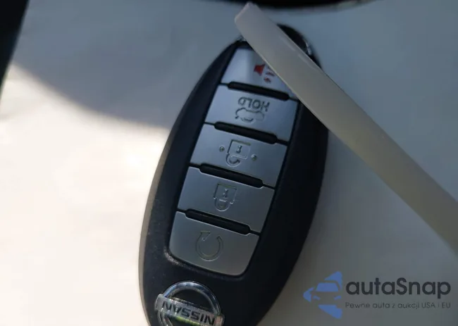 1N4AA6AP3HC399101: 43786035