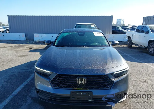 1HGCY1F25RA066993: 43786082