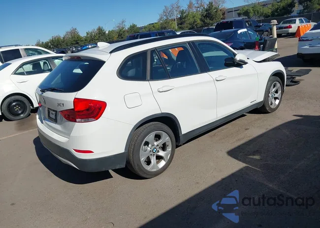 WBAVM1C51FV317396: 43786180