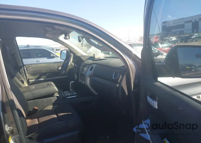 5TFDW5F10GX558557: 43786234