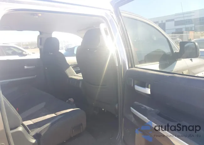 5TFDW5F10GX558557: 43786234