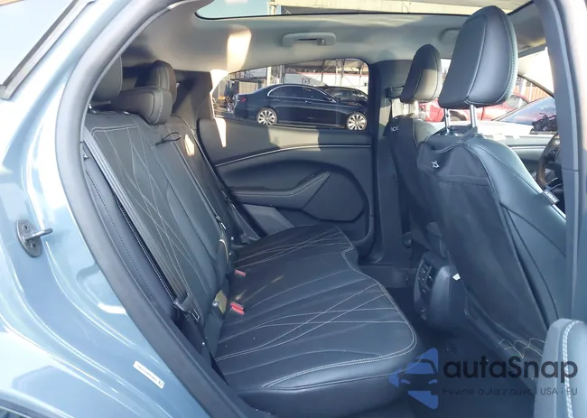 3FMTK2SU8PMA64521: 43786253