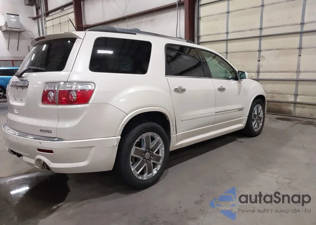 1GKKVTED8CJ325621: 43786403