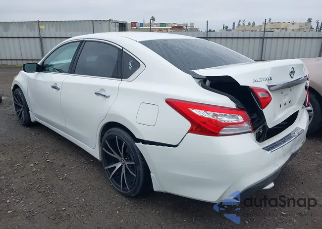 1N4AL3AP1HC280679: 43786432