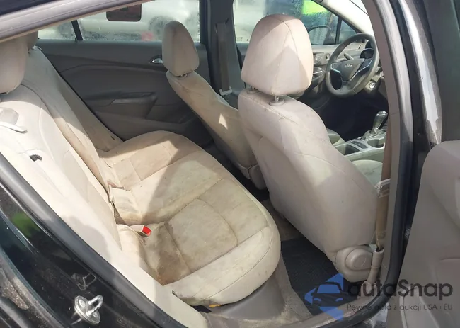 1G1BC5SM6J7209399: 43786485