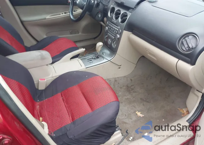 1YVFP80C155M61940: 43786488