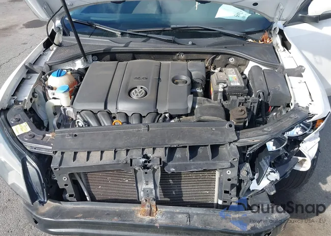 1VWAH7A33DC107558: 43786495