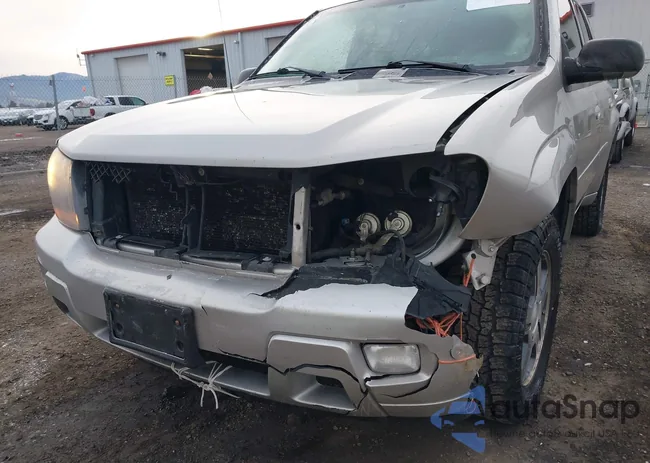 1GNDT13S172285440: 43785602