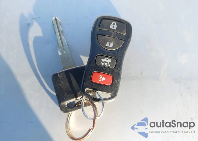 3N1AB6AP2BL656710: 43785841