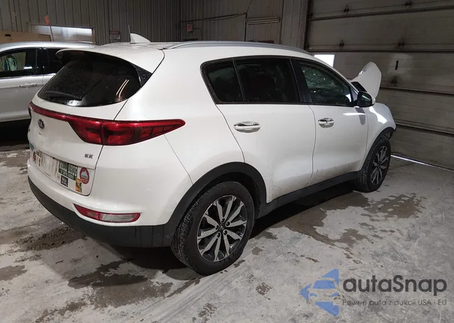 KNDPN3AC7H7068809: 43785843