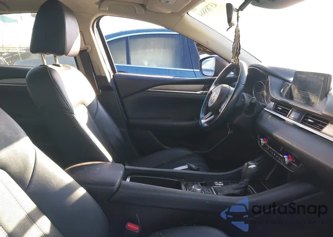 JM1GL1VM2J1306930: 43785864