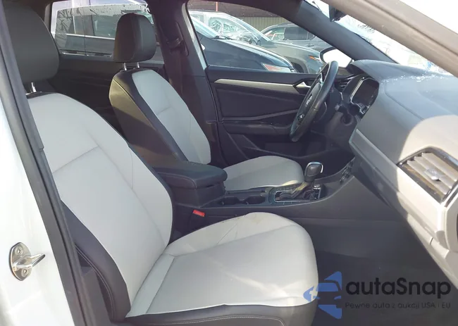 3VWC57BU6MM045631: 43785932