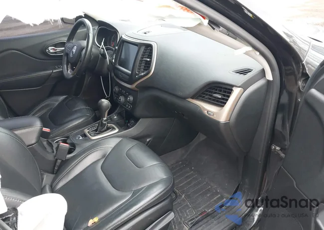 1C4PJMDS5GW175706: 43787158