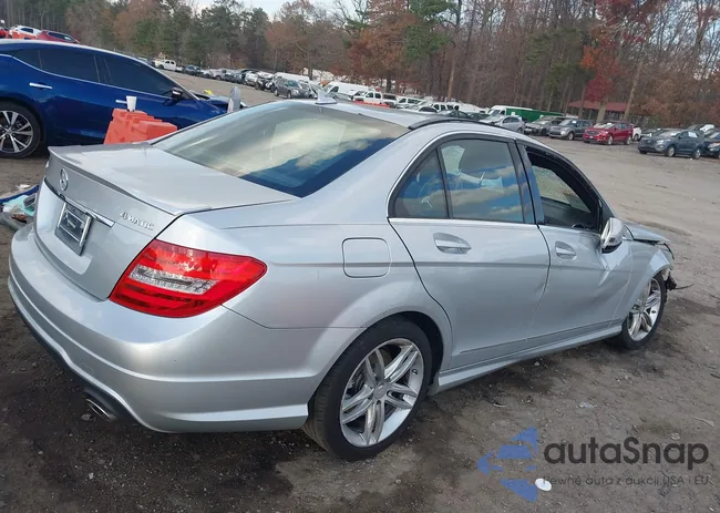 WDDGF8ABXER303324: 43787191