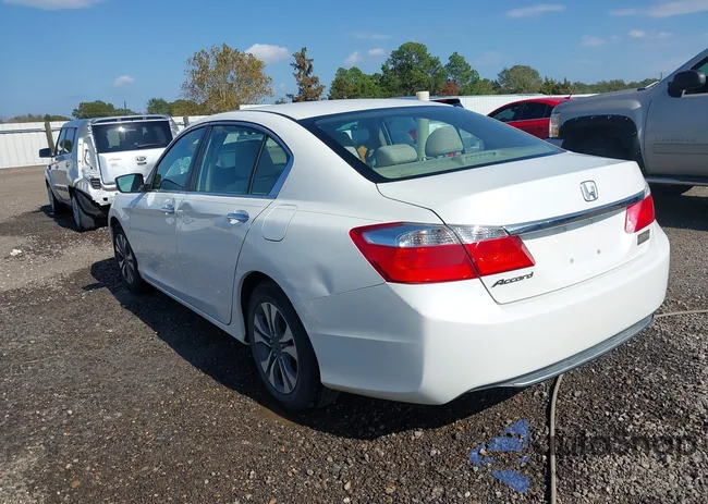 1HGCR2F3XDA104996: 43787266