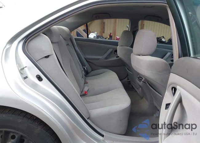 4T4BE46K88R015412: 43787350