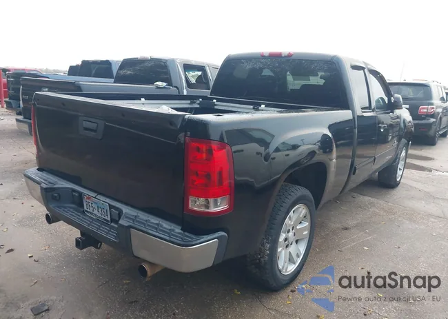 1GTEC19J28Z319504: 43787407