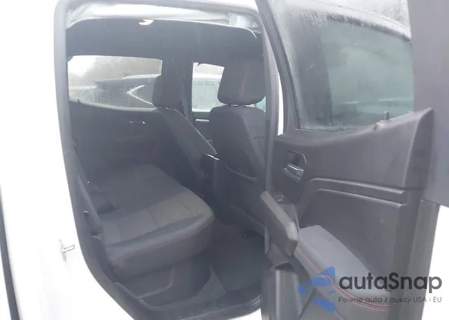 1GCPTDEK3P1232961: 43786638