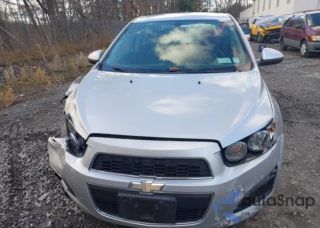 1G1JA5SG3F4126842: 43786742