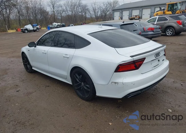 WAUWGAFC6GN038100: 43786855