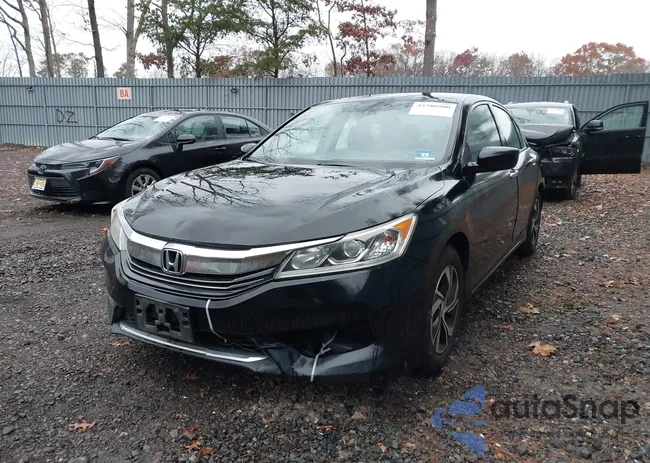 1HGCR2F31HA268773: 43786900