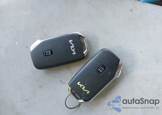 KNDJ53AU5P7851981: 43787954