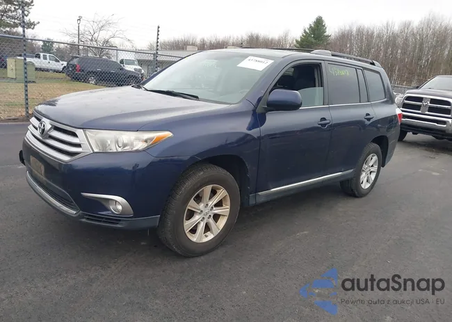 5TDBK3EH6CS130983: 43788012