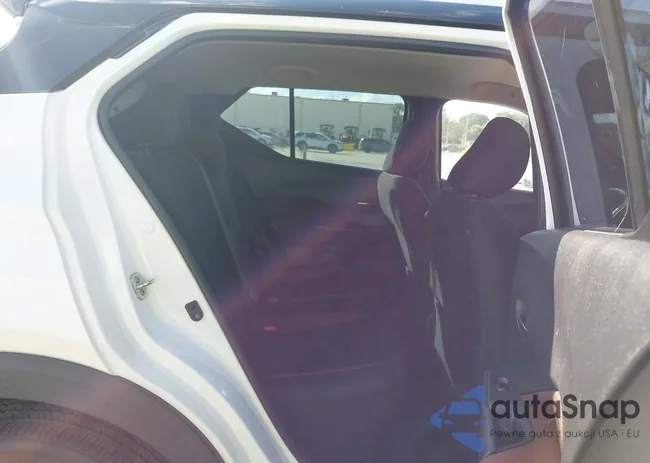 3N1CP5CU3JL535688: 43788083