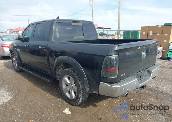 1C6RR6LT5GS107203: 43788307