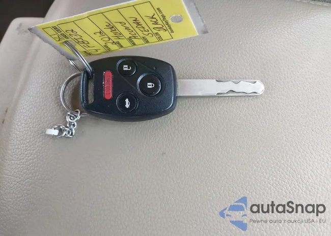 1HGCP2F73CA015973: 43788380