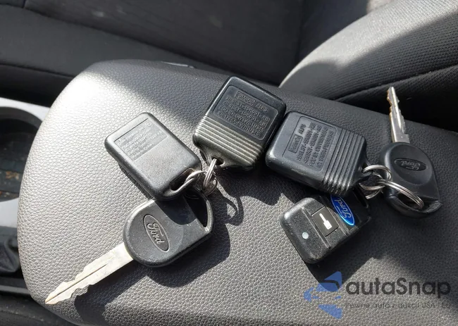 1FAHP3FN5AW266010: 43788467