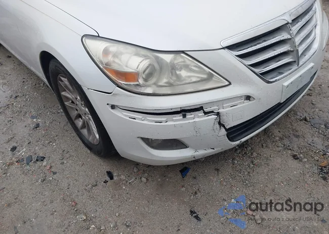 KMHGC4DE9BU135181: 43788489