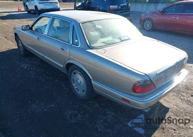 SAJH1740SC724383: 43788534