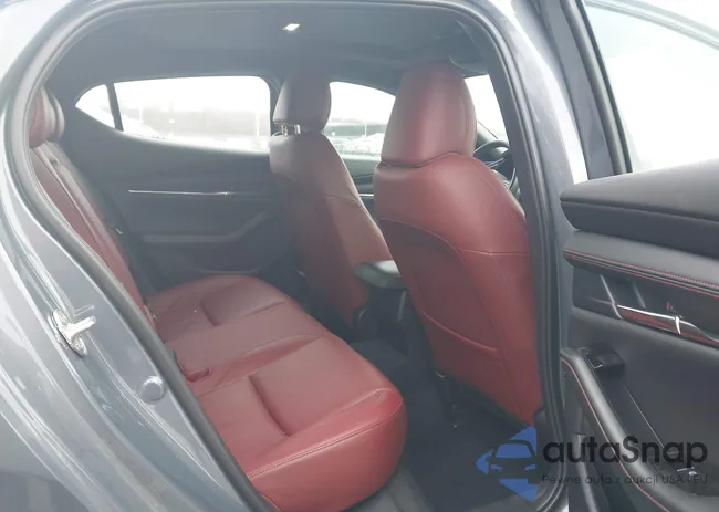 JM1BPBLM8R1658476: 43787702