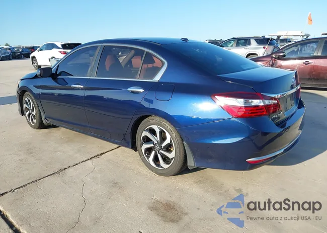 1HGCR2F83HA008290: 43787774