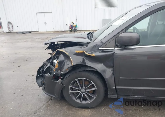 2C4RDGCG9GR103205: 43787881