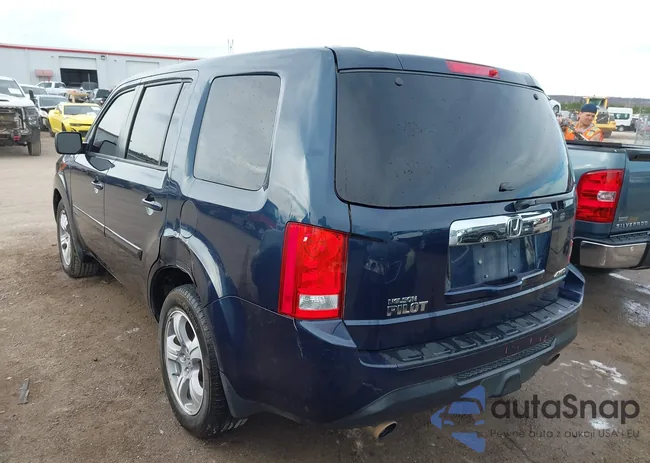 5FNYF4H63CB043030: 43787945