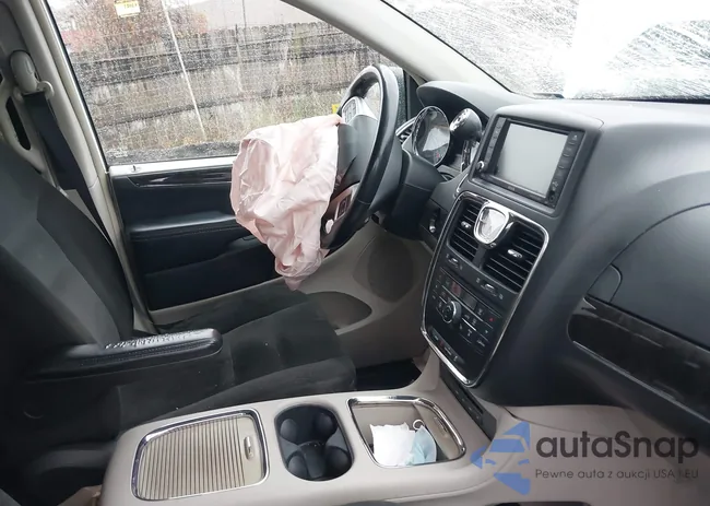 2C4RC1BG8FR720207: 43789005