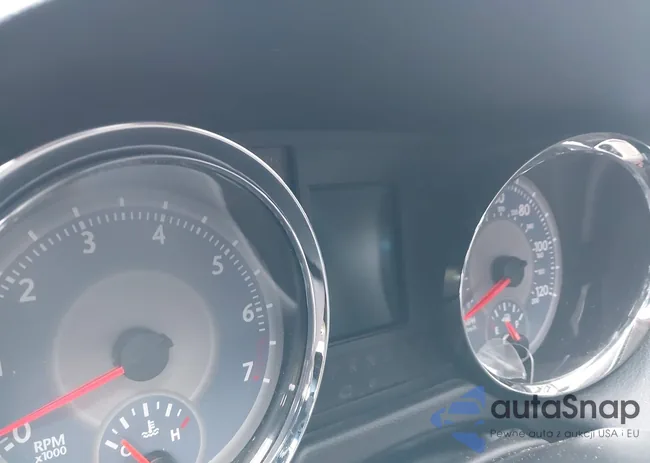 2C4RC1BG8FR720207: 43789005